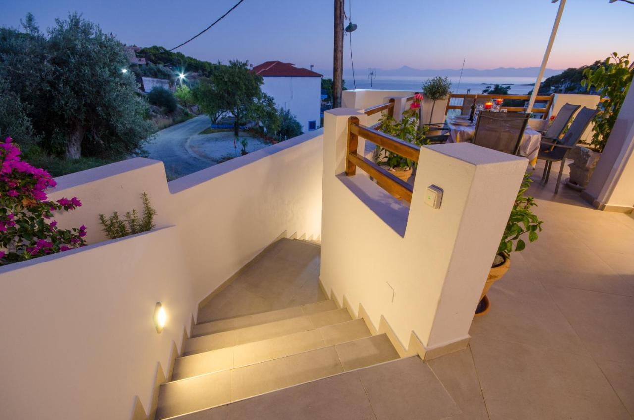 Aegean Suites Votsi  Bagian luar foto