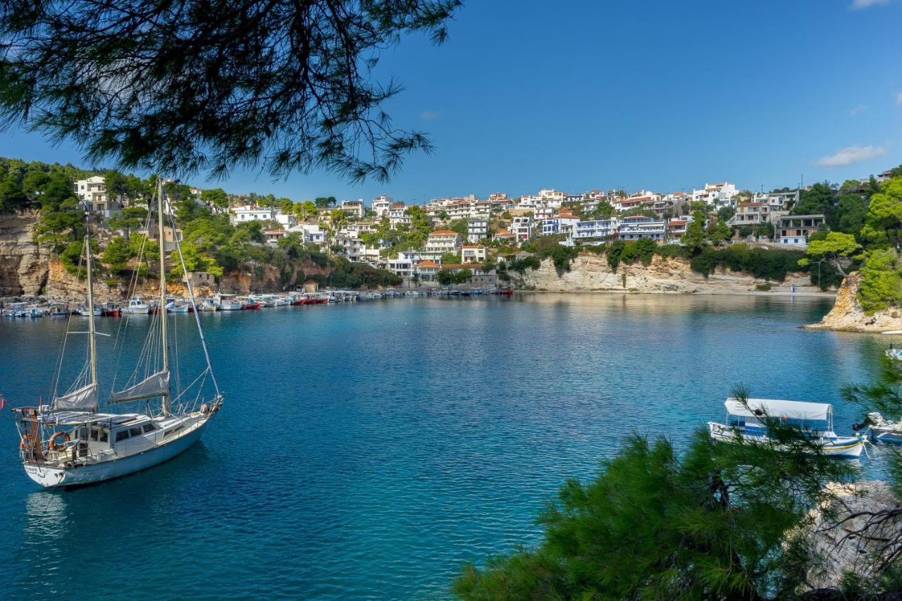 Aegean Suites Votsi  Bagian luar foto