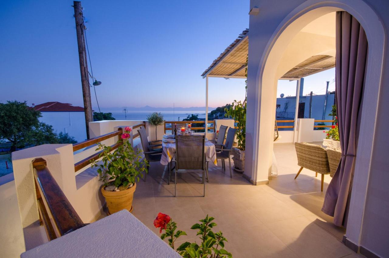 Aegean Suites Votsi  Bagian luar foto