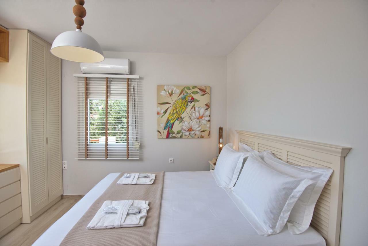 Aegean Suites Votsi  Bagian luar foto